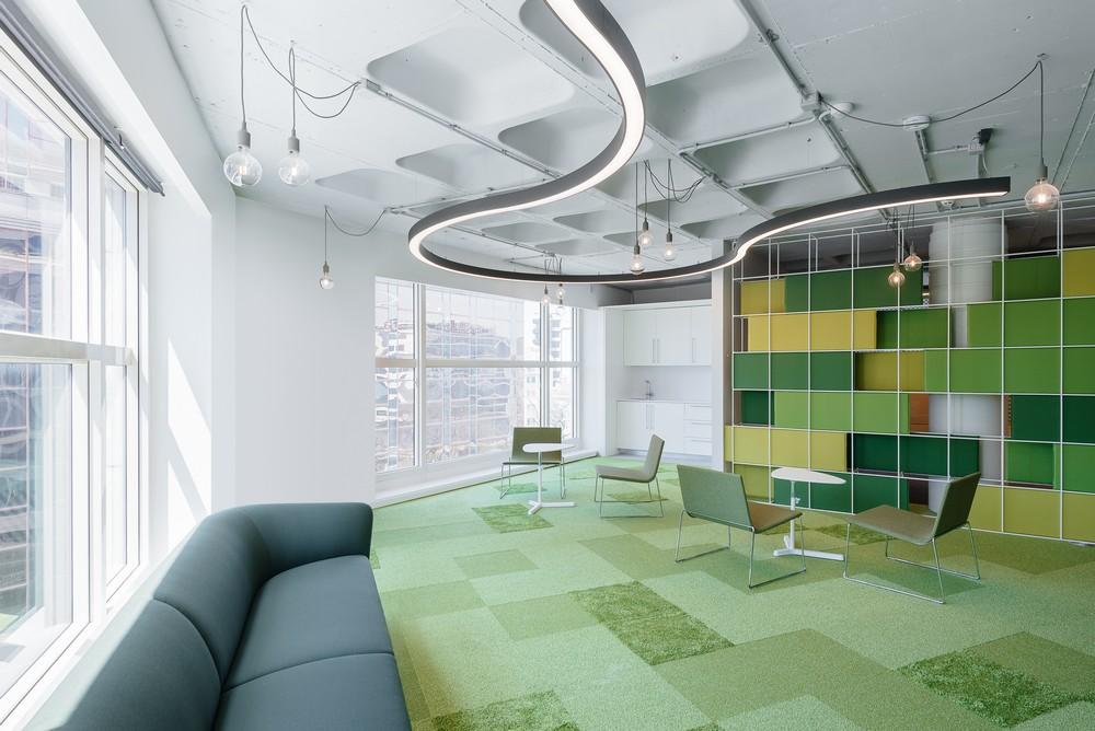 OLX Offices / Pedra Silva Arquitectos