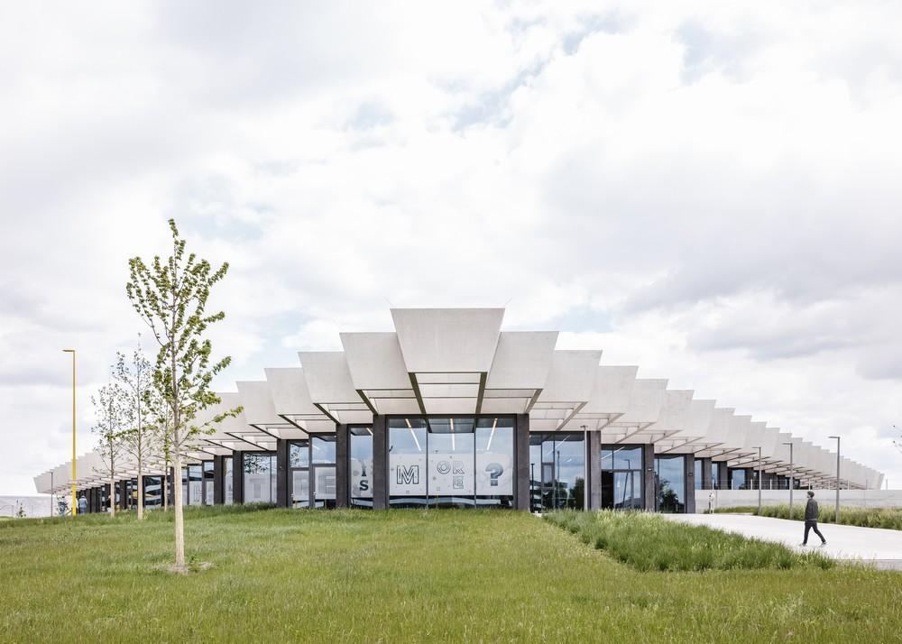 católico Fácil de comprender juntos Adidas Corporate Headquarters in Herzogenaurach, Germany by COBE