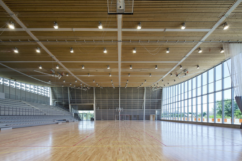 Monconseil Sport Hall in Paris, France by Explorations