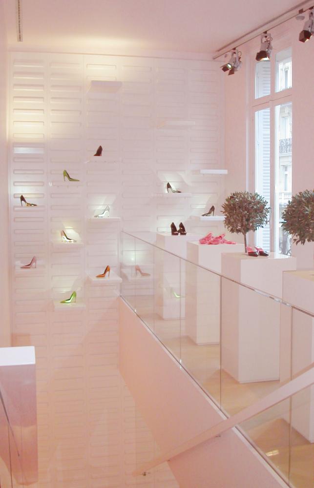 AECCafe: Roger Vivier in Paris, France by Marion | Compleet